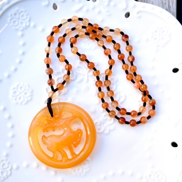 Jewelry - Agate Deer Pendant Necklace - Chinese Jade Stone Beaded Necklace